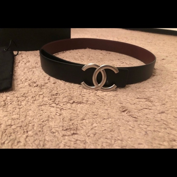 Reversible Chanel belt - Picture 2 of 3
